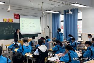 状态不俗！马尔卡宁17中12拿下31分12板